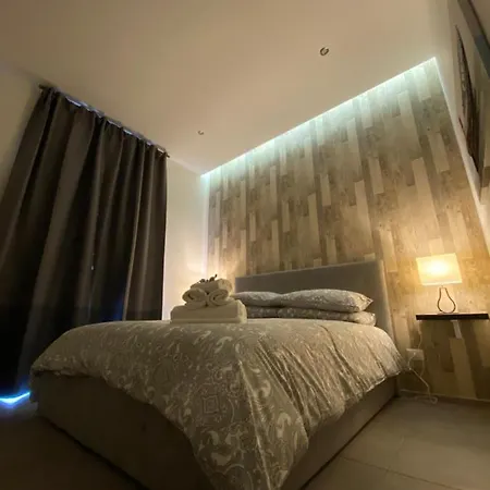 فندق مبيت وإفطار Mami نابولي