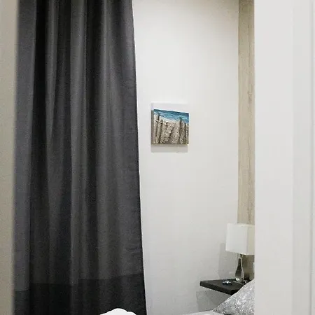 فندق مبيت وإفطار Mami نابولي