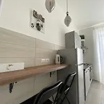 Mami 4* Naples
